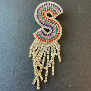 SAKS FIFTH AVENUE Letter S brooch